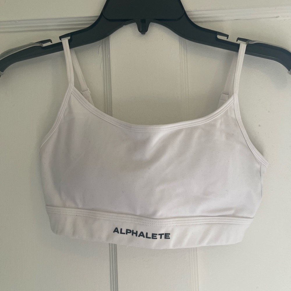 Surface limitless bra